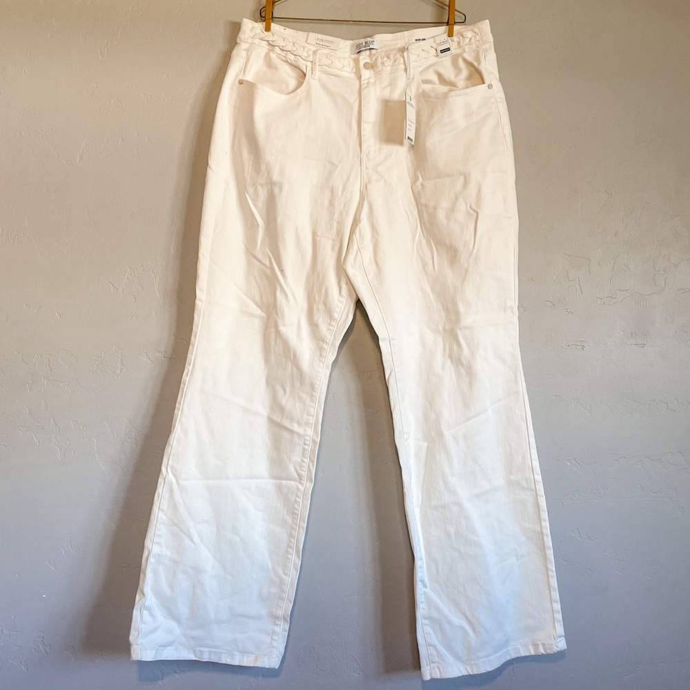 NWT Judy Blue Women's High-Rise Braided Waistband White Wide Leg